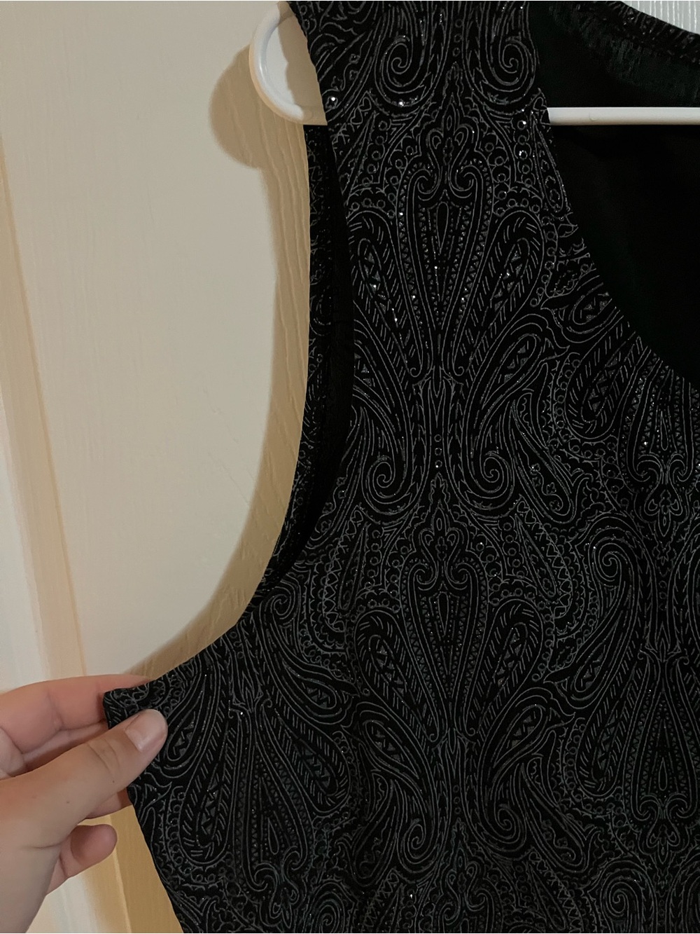 Metaphor Tank Top - Picture 4 of 8